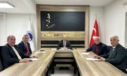 CHP Milletvekili Genç, ilçe belediye başkanları ile bir araya geldi