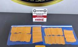 4 bin 233 doz beze emdirilmiş narkotik madde ele geçirildi