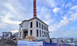 Eski Aynalı Cami yeniden inşa ediliyor