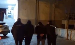 Otomobil lastiğini kesip, işyeri camını kıran 2 şüpheli yakalandı