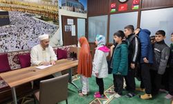 Talas’ta camiler çocukların neşesiyle şenleniyor