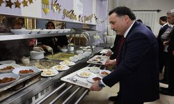 Vali Çiçek, Sümer Fen Lisesi öğrencileriyle iftarda buluştu