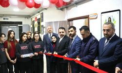 Yahyalı Mustafa Koyuncu Fen Lisesi’ne yeni kütüphane