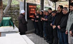 Adana’da trafik kazasında ölen 2 yaşındaki Mahmut, Kayseri’de toprağa verildi