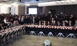 AK Parti’li Elitaş: Mobilya ve kapıda 1 numarayız ama artık kabuk değiştirmemiz lazım