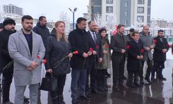 Başkan Ganbarov, “26 Şubat 1992 senesinde Ermeni vandallarının sakin halka yaptığı büyük bir soykırım var”