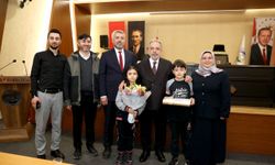 BAŞKAN YALÇIN;DAN MİNİKLERE YEREL YÖNETİM DERSİ