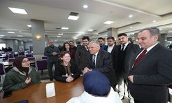 Başkan Büyükkılıç, ERÜ Öğrencileri ile İftar Bereketini Paylaştı