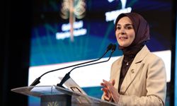 ’15 yaş altı çocuklara sosyal ağ erişim engelinin düzenlemesi’ hakkında kanun teklifi TBMM’ye sunuldu