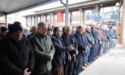 Soluk borusuna yiyecek kaçınca hayatını kaybeden Fevzi Bilici, son yolculuğuna uğurlandı