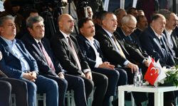 Hububat ve Çekirdek Merkezi’nin tapuları teslim edildi