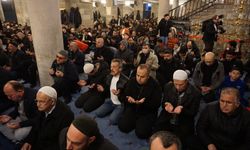 Kayseri’de Ramazan Bayramı namazlarında camiler doldu