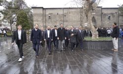 SP Genel Başkanı Arıkan, Kayseri’de vatandaşlarla bayramlaştı