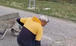 Tomarza’da Mahalleli Bozuk Yolu Betonla Onardı