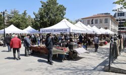 Meligazi Belediyesi Antika Pazarı Koleksiyonerleri Bir Araya Getirdi