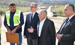 Başkan Büyükkılıç: “Hizmet Yapılaşmanın Önünde Gidiyor”