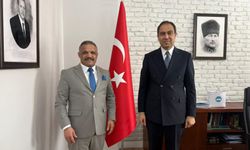 AKİB Genel Başkanı Hızar'dan İl Sağlık Müdürü Erşan'a ziyaret
