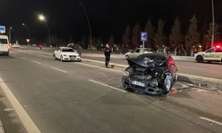 İki Otomobil Çarpıştı: 1 Yaralı