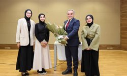 Rektör Prof. Dr. Altun, Öğrenciler ile Bir Araya Geldi