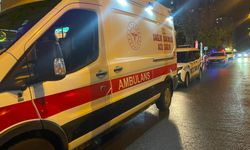 Parkta Bıçaklı Kavgada 2 Kişi Yaralandı