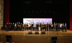 Kayseri’de Eğitimin En’leri Ödüllerini Aldı