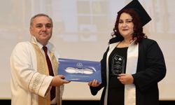 ERÜ Mimarlık Fakültesi’nde Mezuniyet Sevinci