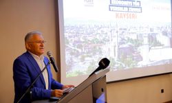 Başkan Büyükkılıç, Ekonomiye Yön Verenler Zirvesi'nde İş Dünyasıyla Buluştu