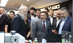 Vali Çiçek, “Kumsmall AVM, Kayseri’nin Göz Bebeği”
