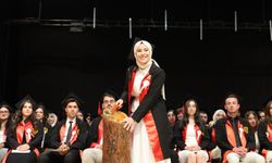 ERÜ Tıp Fakültesi 52. Dönem Mezunlarını Verdi