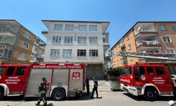 Kayseri’de 3 Katlı Binada Yangın