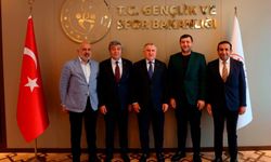 AK Parti ve MHP Milletvekilleri ile Kayserispor Yönetiminden Bakan Bak'a Ziyaret