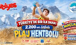 Türkiye’de Bir İlk Daha: Erciyes’te 2 Bin 200 Metrede Plaj Hentbolu