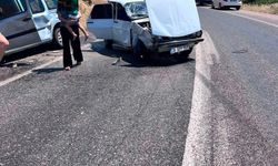 Yahyalı’da Hafif Ticari Araç ile Otomobil Çarpıştı: 3 Yaralı