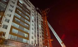 Kayseri’de 13. Kattaki Yangında Ev Sahibi Balkondan Düşerek Öldü