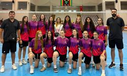 Kayseri Kız Voleybol Takımı Türkiye Üçüncüsü Oldu