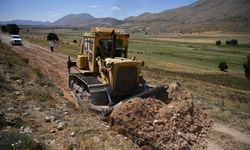 Büyükşehir’den Sarız Ve Pınarbaşı Kırsalında Ulaşım Hamlesi