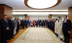 Yılın Ahilerinden ve Ahilik Kutlama Heyetinden Başkan Büyükkılıç’a Ziyaret