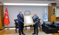 Bakan Yardımcısı Yılmaz’dan Başkan Büyükkılıç’a “Kültür” Övgüsü
