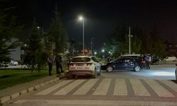 Akrabalar Arasında Bıçaklı Kavga: 1 Yaralı