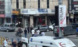 Otomobil Yayaya Çarptı: 1 Yaralı