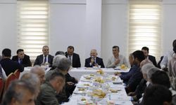 Başkan Büyükkılıç, Sarıoğlan’da 28 Mahalle Muhtarıyla Buluştu