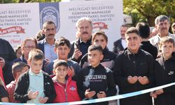 Gürpınar’ın Yenilenen Parkı ve Havuzu Yeni Haliyle Mahalleye Çok Yakıştı