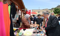 Bu Pazar Maharetli Eller Var