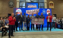 Melikgazi’de MEGA Robot Tanıtıldı, TEKNOFEST Şampiyonları Ödüllendirildi