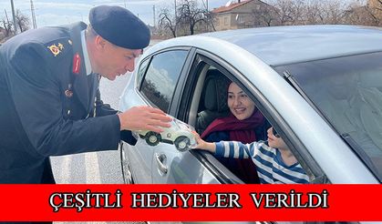 İl Jandarma Komutanı Dedebağı, sürücülerle bayramlaştı