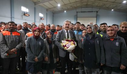 Başkan Palancıoğlu, toplu iş sözleşmesini işçilerle kutladı