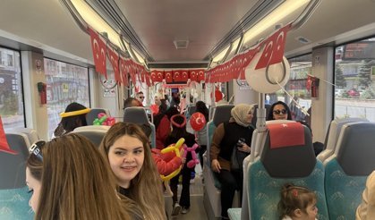Büyükşehir, 23 Nisan Heyecanını “Çocuk Treni” İle Raylara Taşıdı