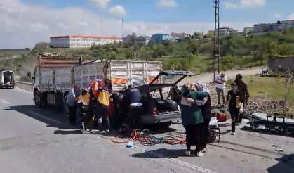 Hacılar’da Feci Kaza: Anne Öldü, Oğlu Yaralandı