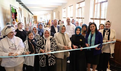 Melikgazi Belediyesi’nin Kurslarındaki Bir Yıllık Emek Görücüye Çıktı