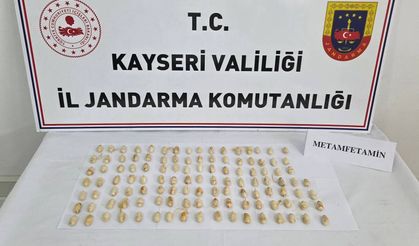 Develi’de Uyuşturucuyu Bağırsaklarında Taşıdı
